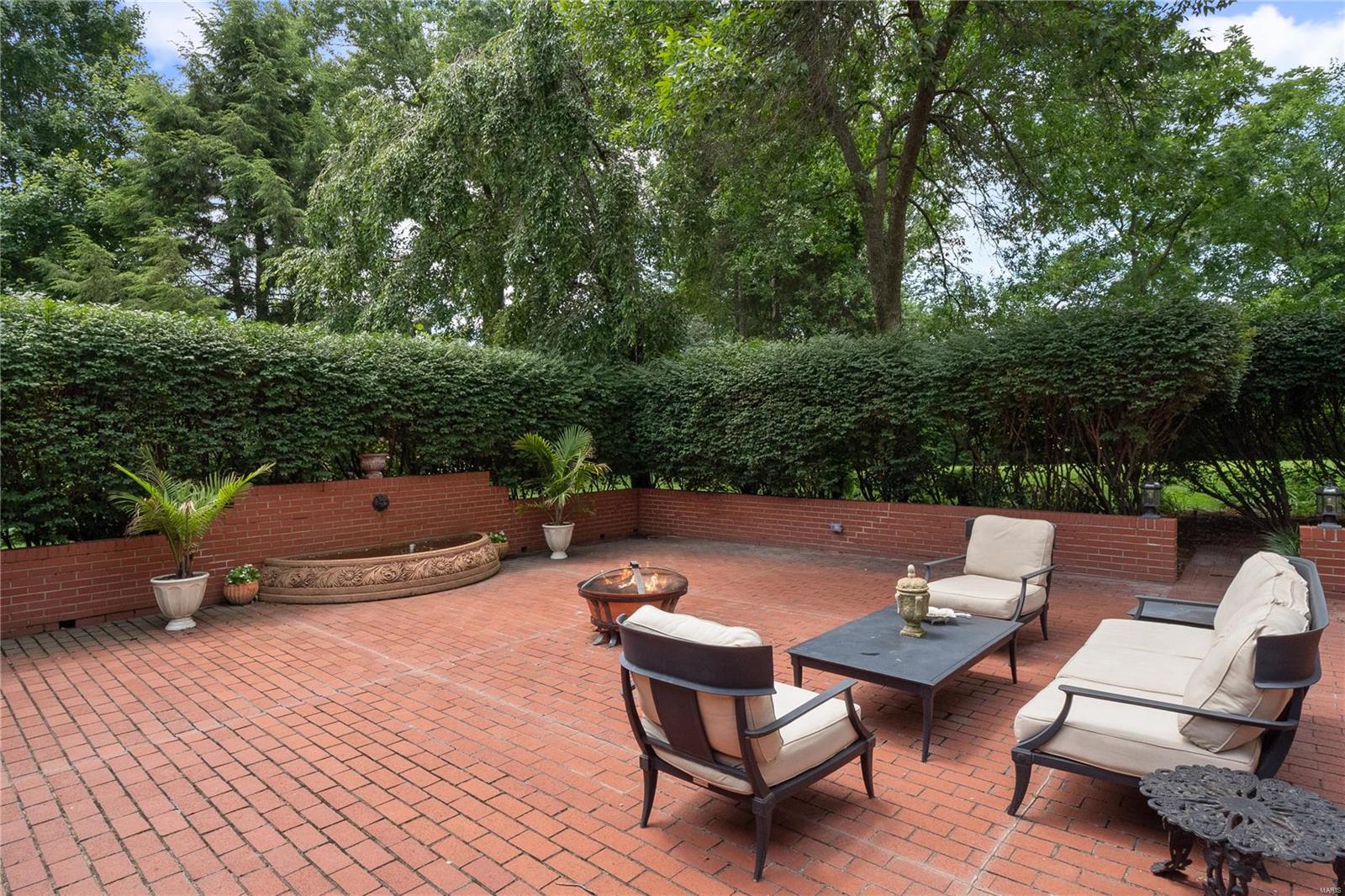 Litsinger Lane - Residential