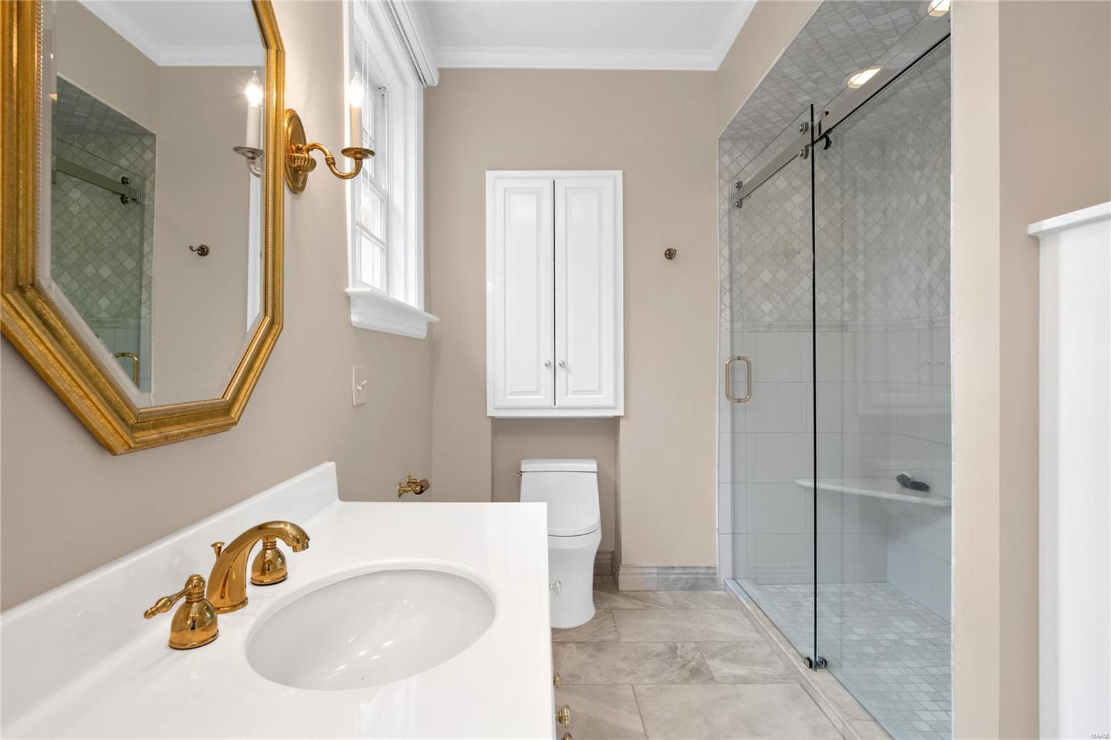 Litsinger Lane - Residential