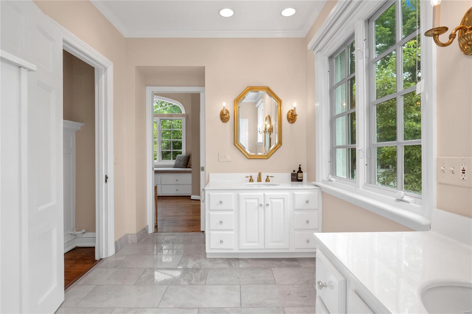 Litsinger Lane - Residential