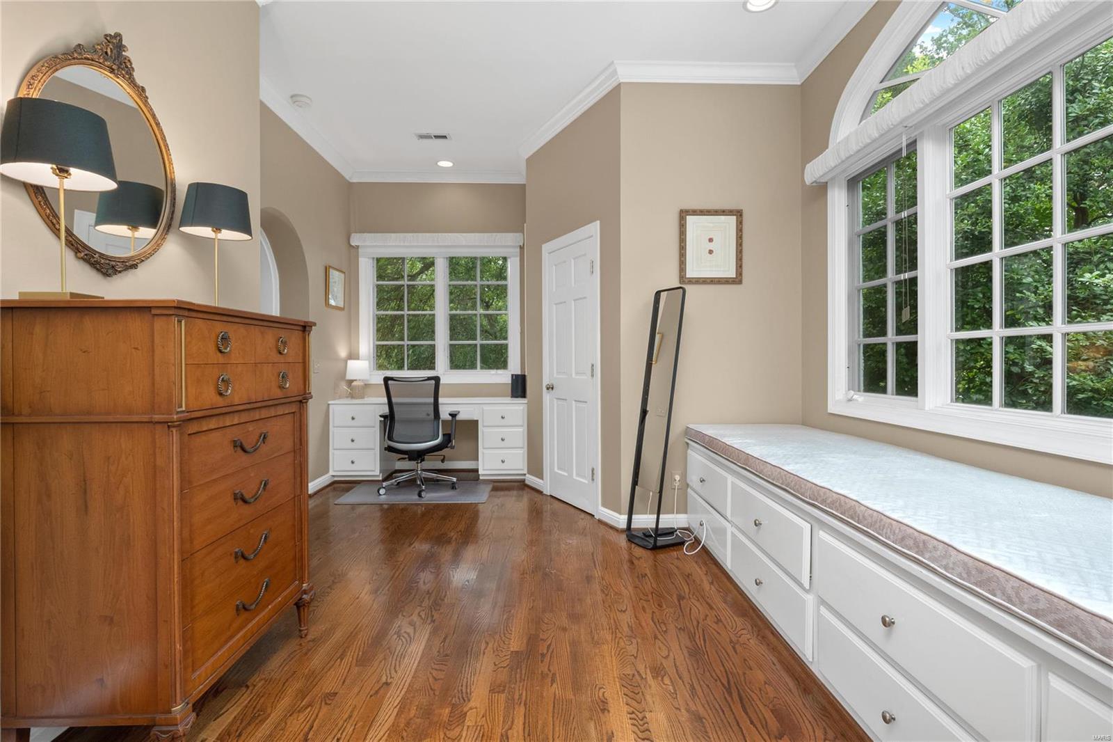 Litsinger Lane - Residential