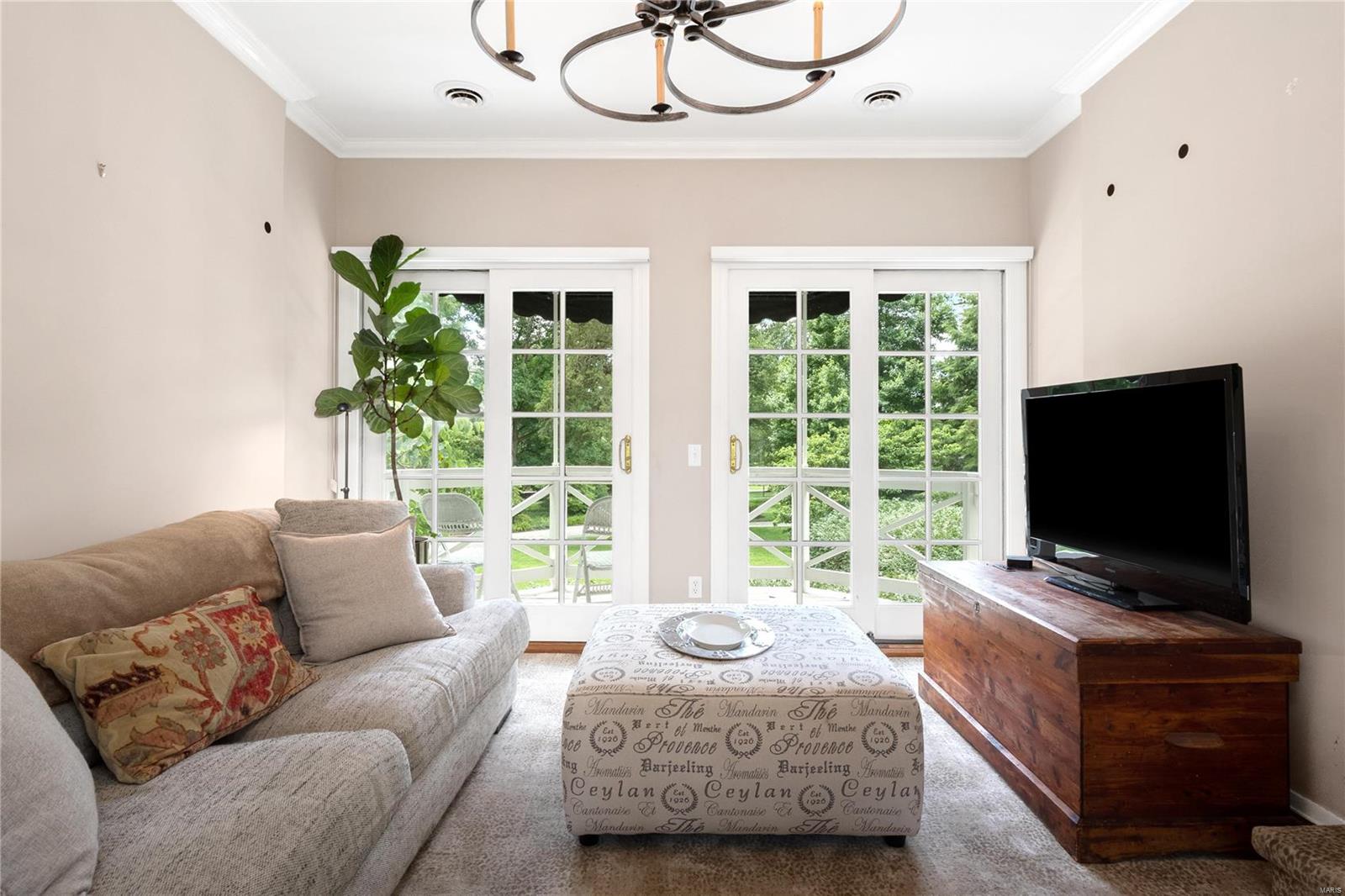 Litsinger Lane - Residential