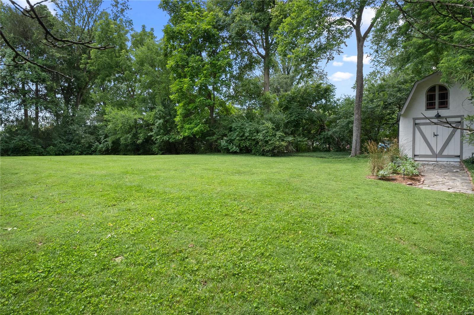 Litsinger Lane - Residential