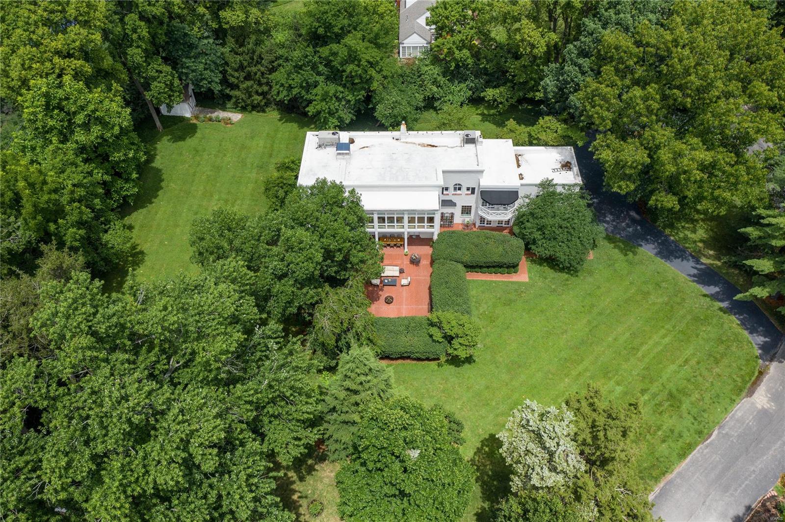 Litsinger Lane - Residential