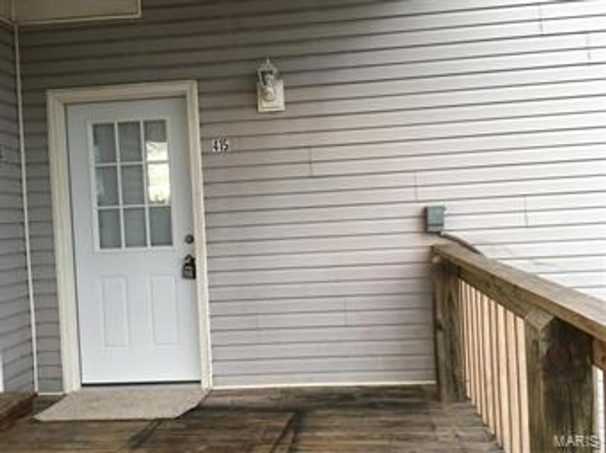 FOR LEASE/RENT:  2 bedroom, 1 bath 2nd story apartment in the heart of Desoto. Stove, refrigerator, off street parking, laundry hookups.  This is a very nice clean unit that is ready for immediate move in. No smoking. No pets.