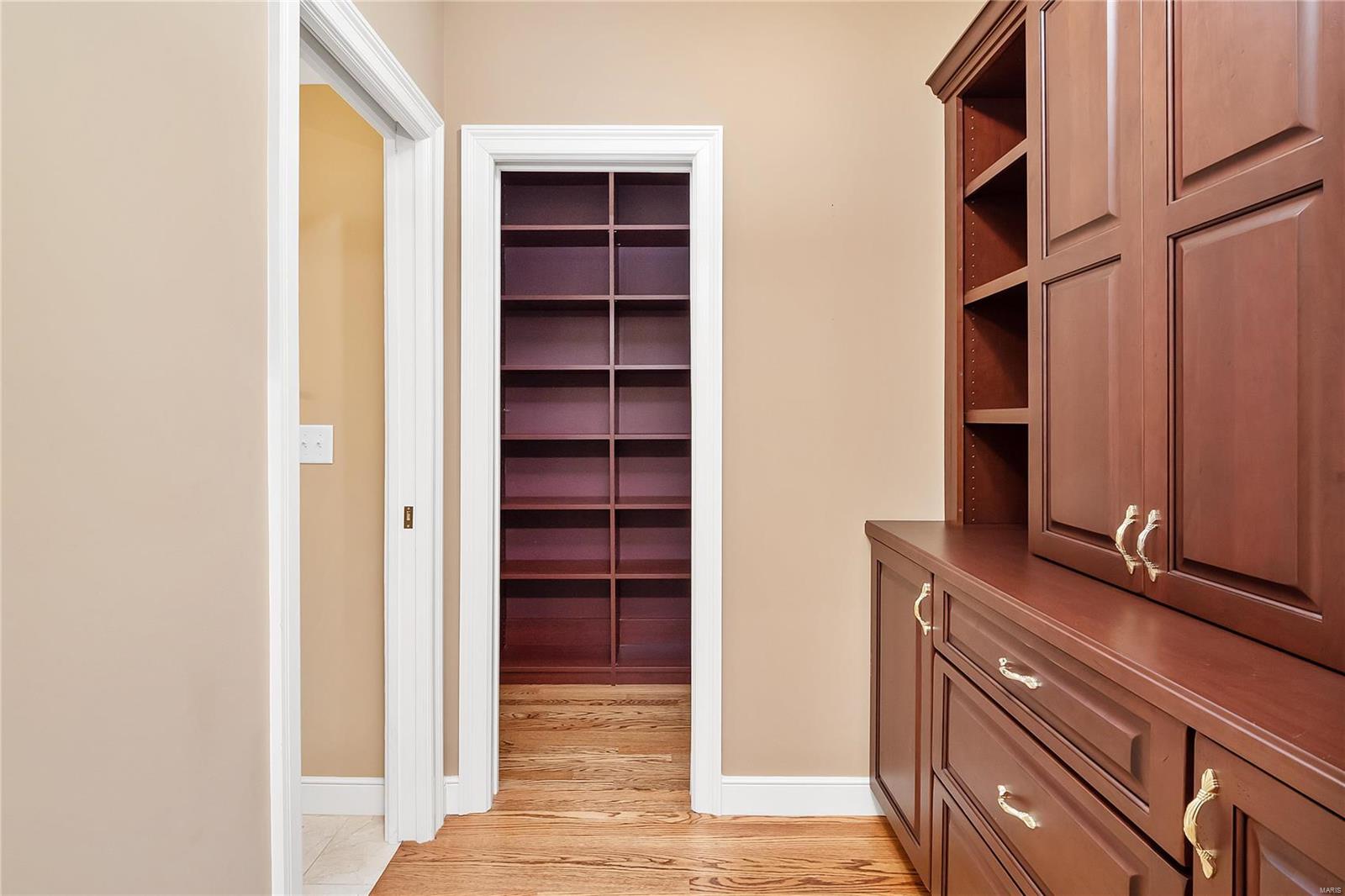 Wills Trace/Boggart Hole Clough Lt 3 - Residential