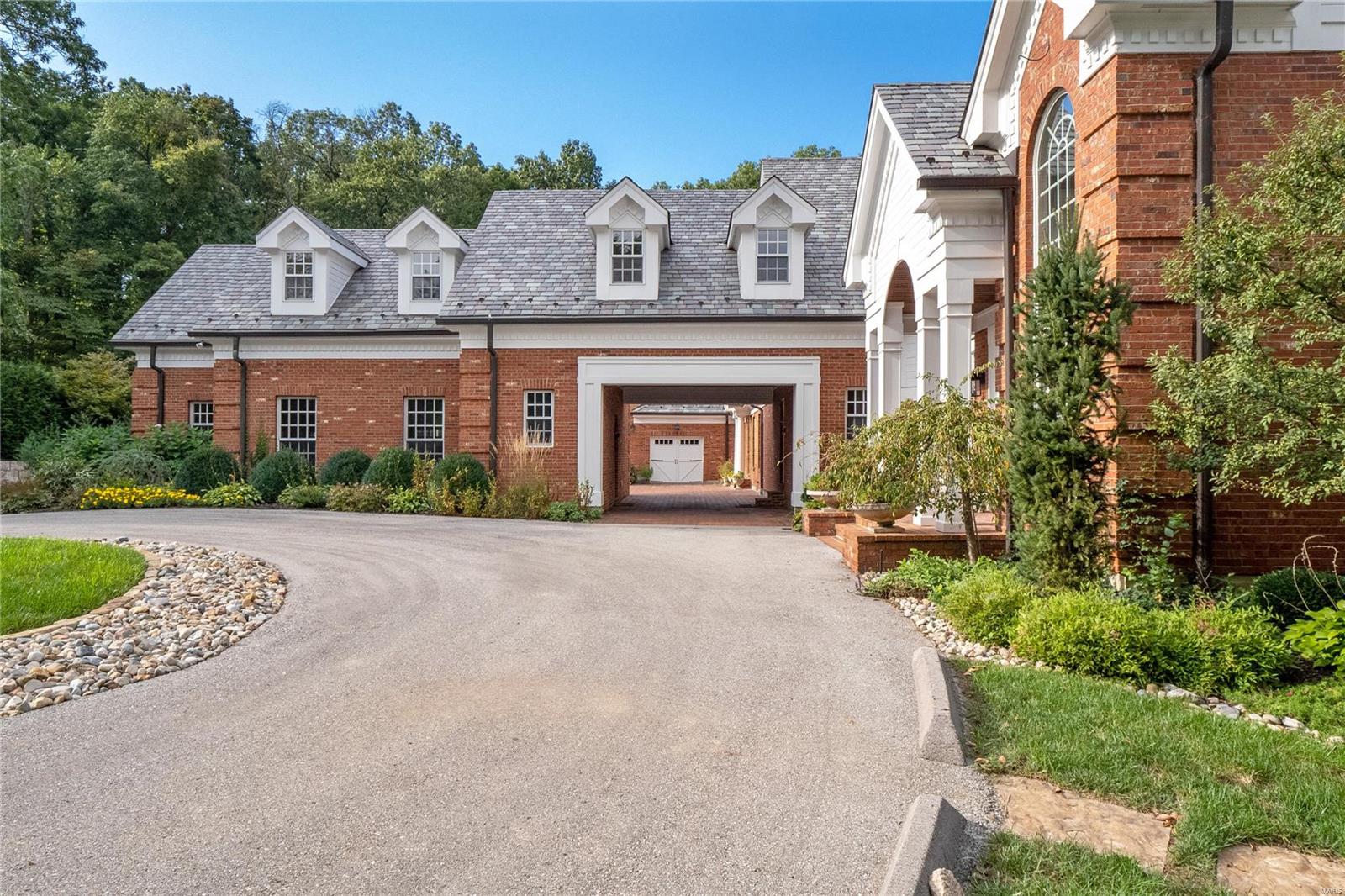 Wills Trace/Boggart Hole Clough Lt 3 - Residential