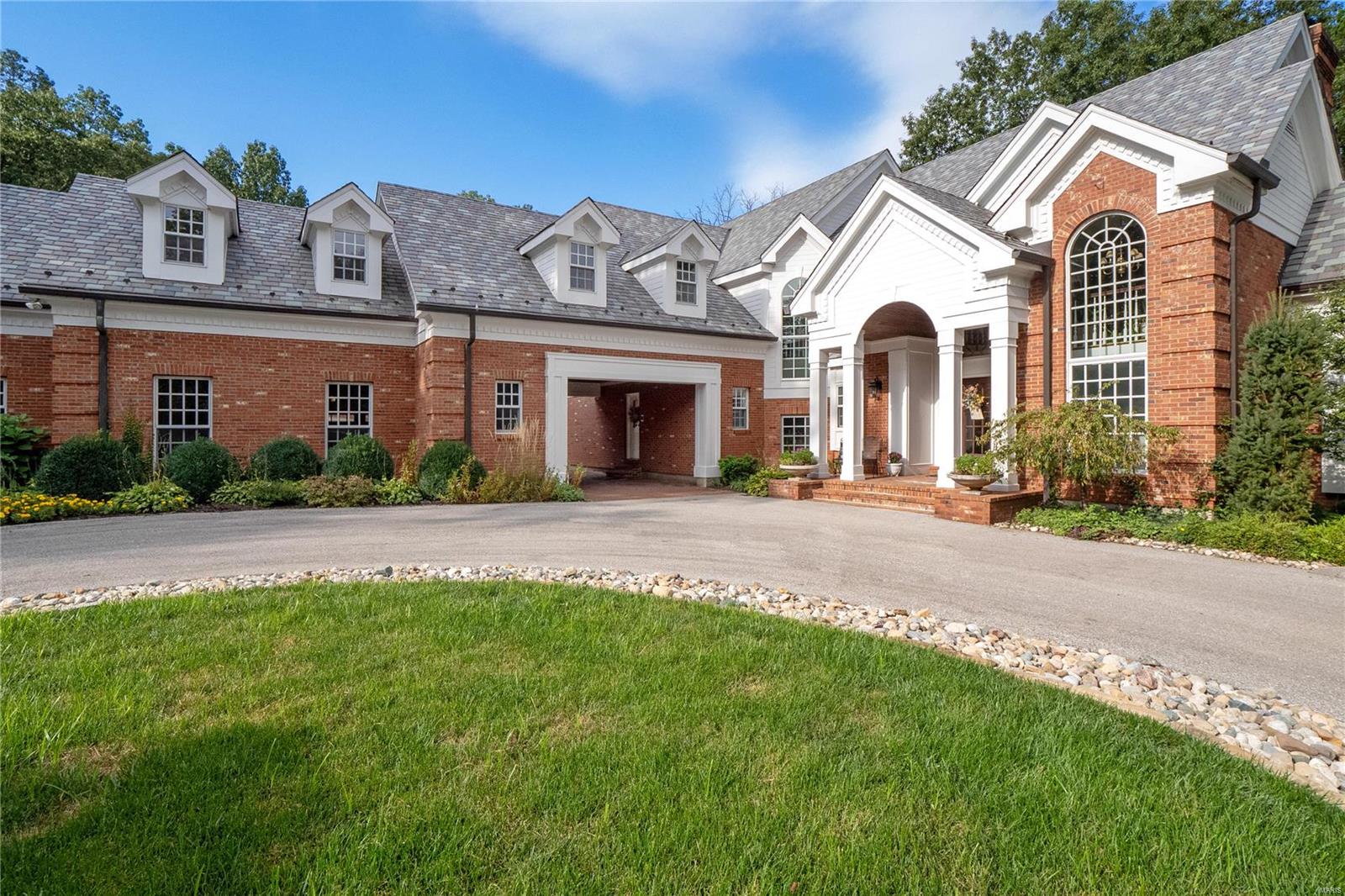 Wills Trace/Boggart Hole Clough Lt 3 - Residential