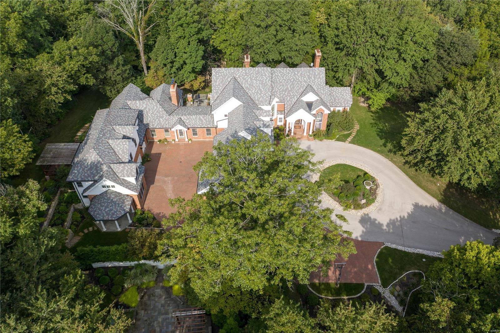 Wills Trace/Boggart Hole Clough Lt 3 - Residential