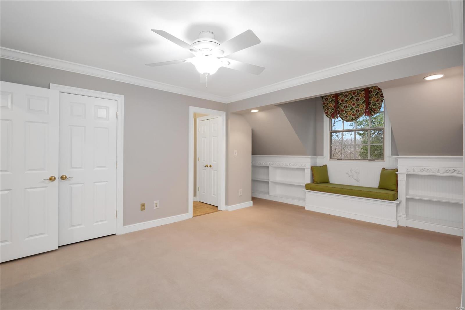 Wills Trace/Boggart Hole Clough Lt 3 - Residential