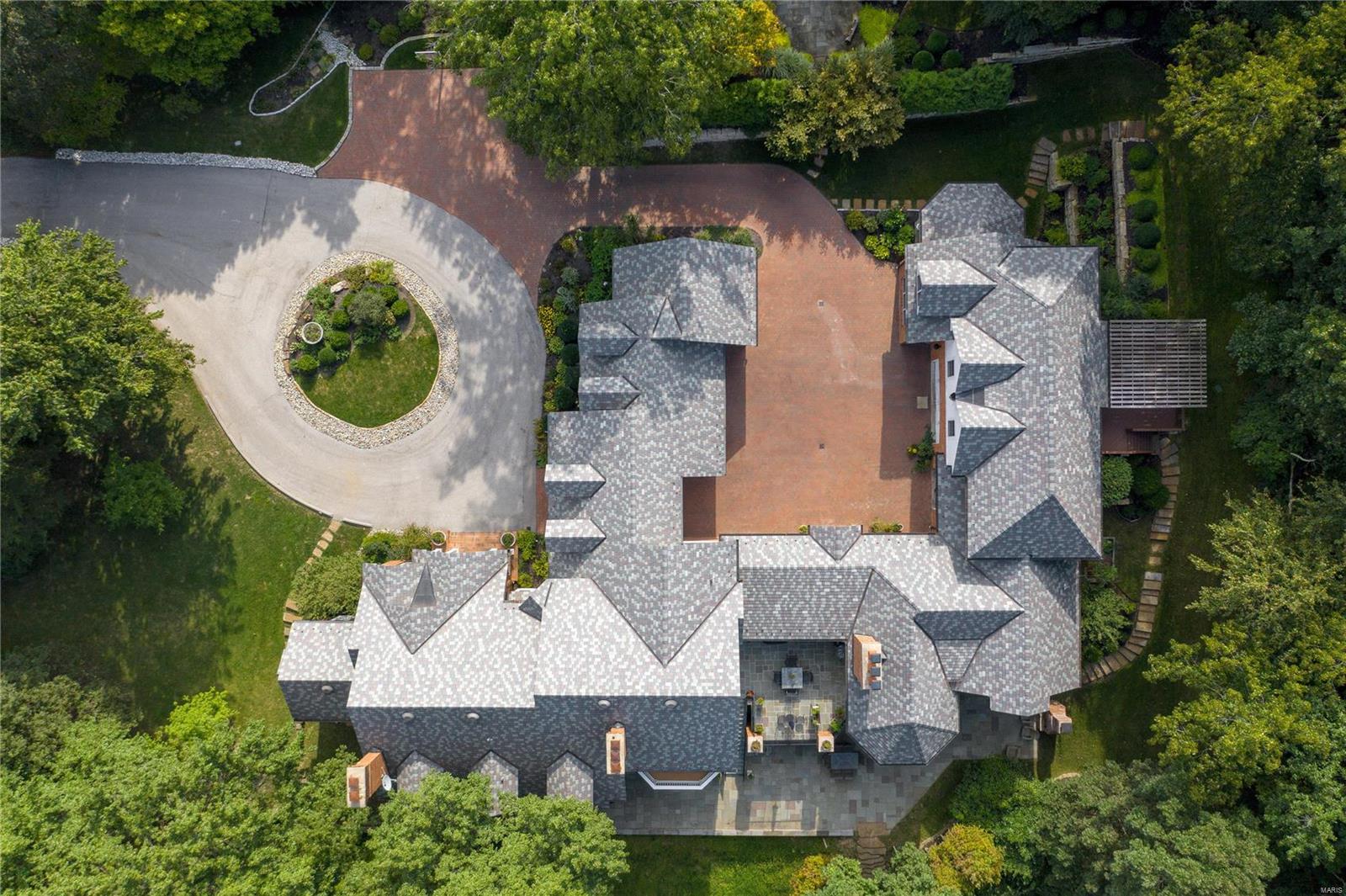 Wills Trace/Boggart Hole Clough Lt 3 - Residential