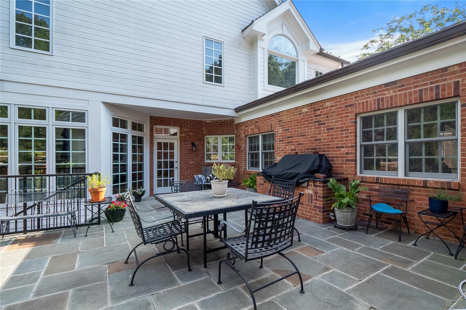 Wills Trace/Boggart Hole Clough Lt 3 - Residential