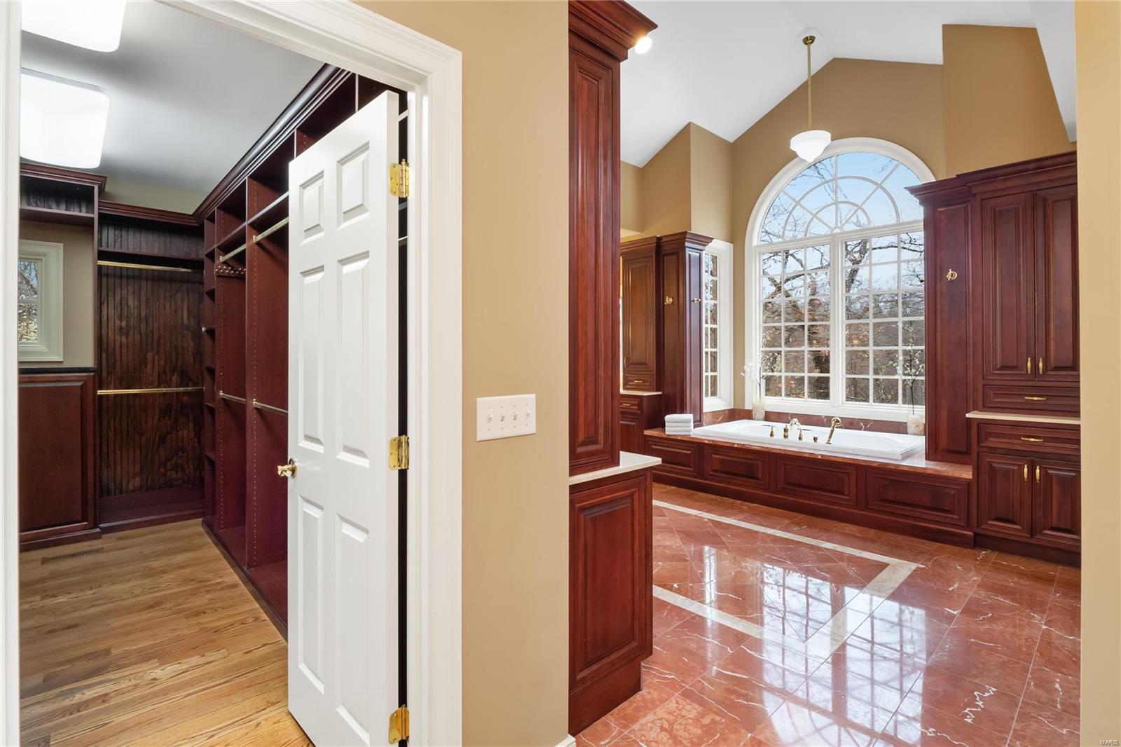 Wills Trace/Boggart Hole Clough Lt 3 - Residential