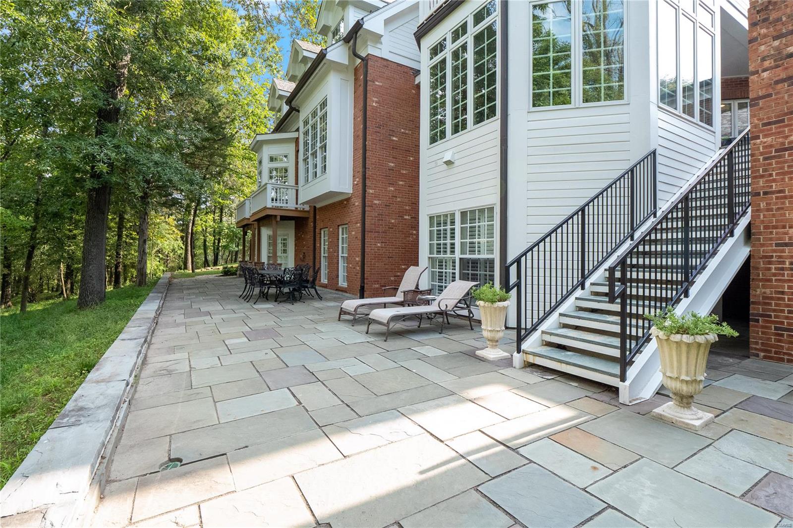 Wills Trace/Boggart Hole Clough Lt 3 - Residential