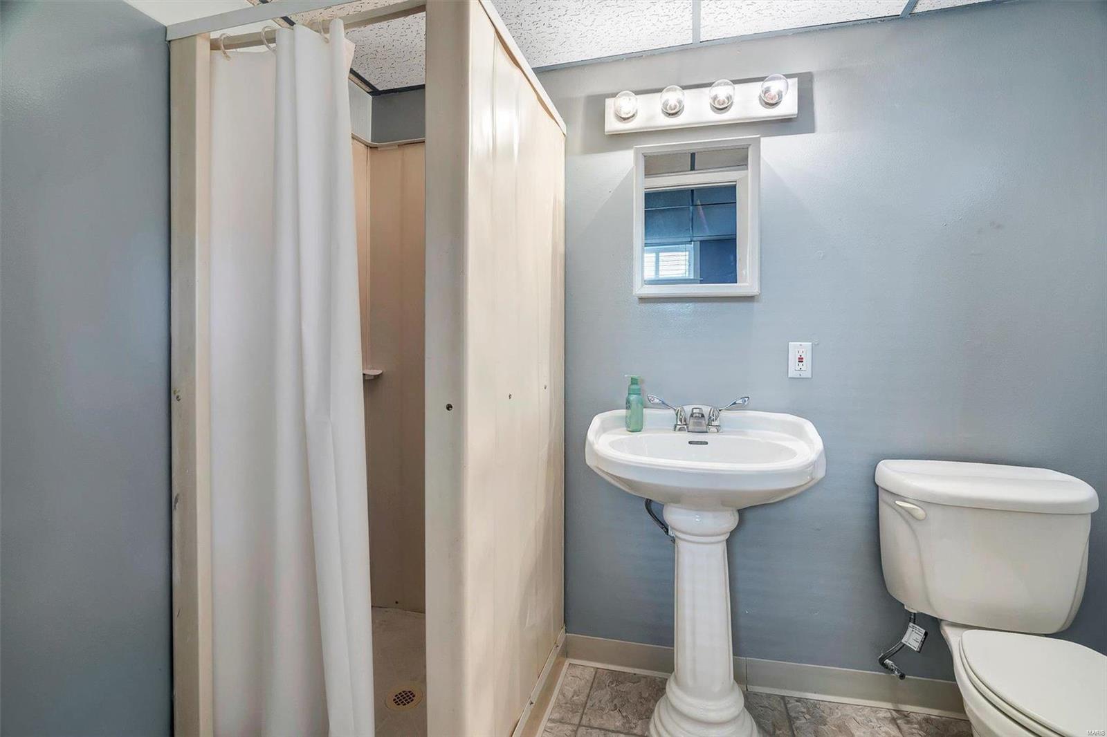 Calbreath Court - Residential
