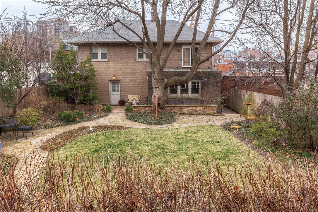 P Lindells Add 02 - Residential