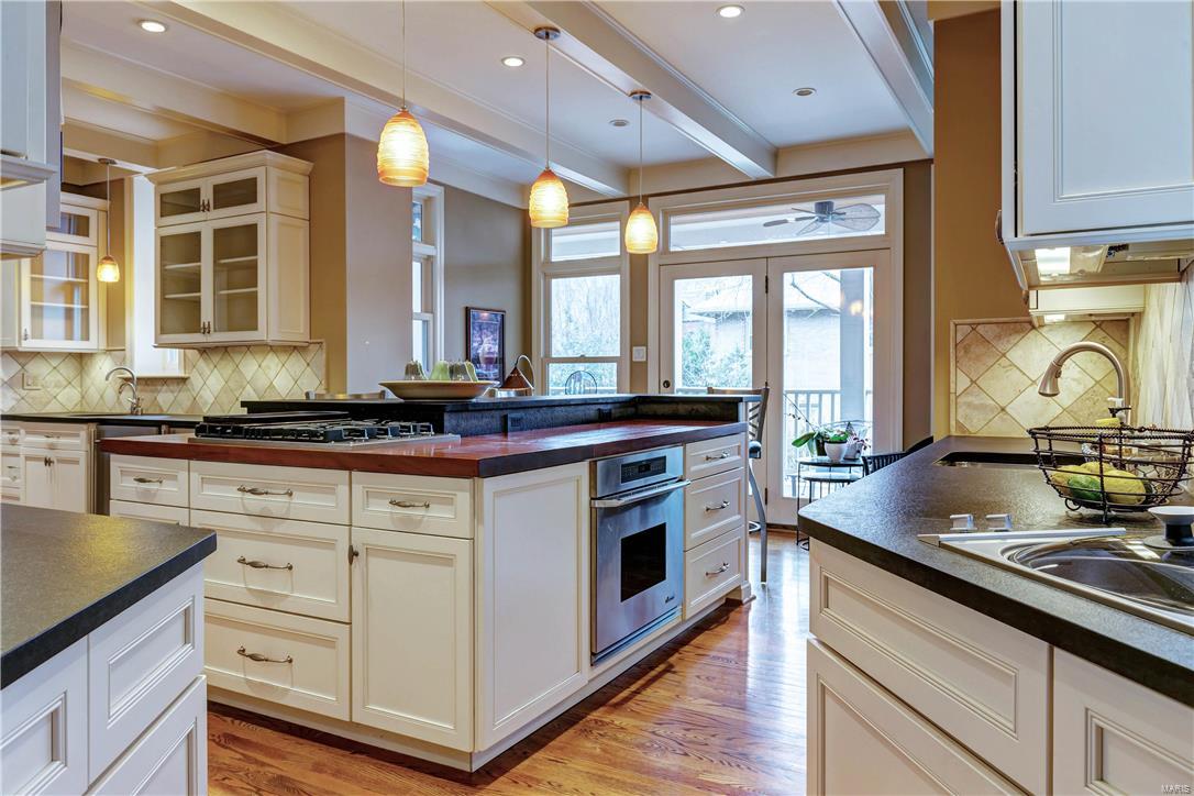 P Lindells Add 02 - Residential