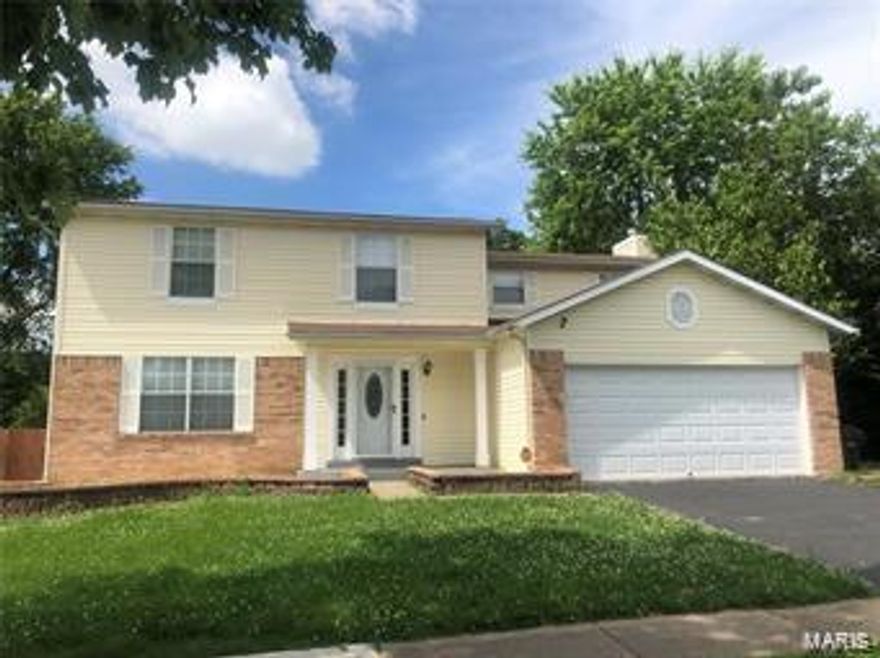 Don't miss out on this BEAUTIFUL 4 bedroom, 2.5 bath home in the exclusive River Oaks Subdivision located on a nice quiet Cul de Sac.  Subdivision includes a Club house, Tennis courts, Swimming pool.  Other features include:  Stainless Steel Appliances, Master Bedroom Suite w/ walk in closet, Wood burning Fireplace, Huge fenced in backyard w/ Oversized deck which is perfect for entertaining, 2 Car Garage, Security System, Washer & Dryer hookups in basement.