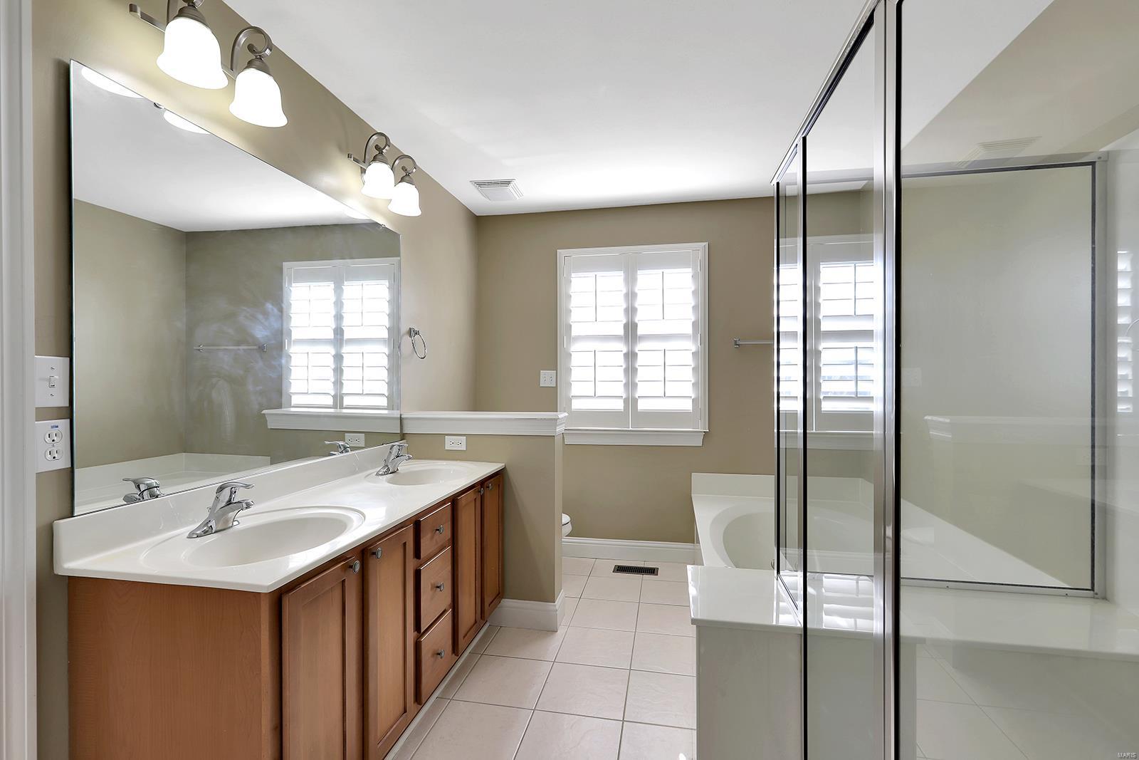 Delmar Place Townhouse - Residential
