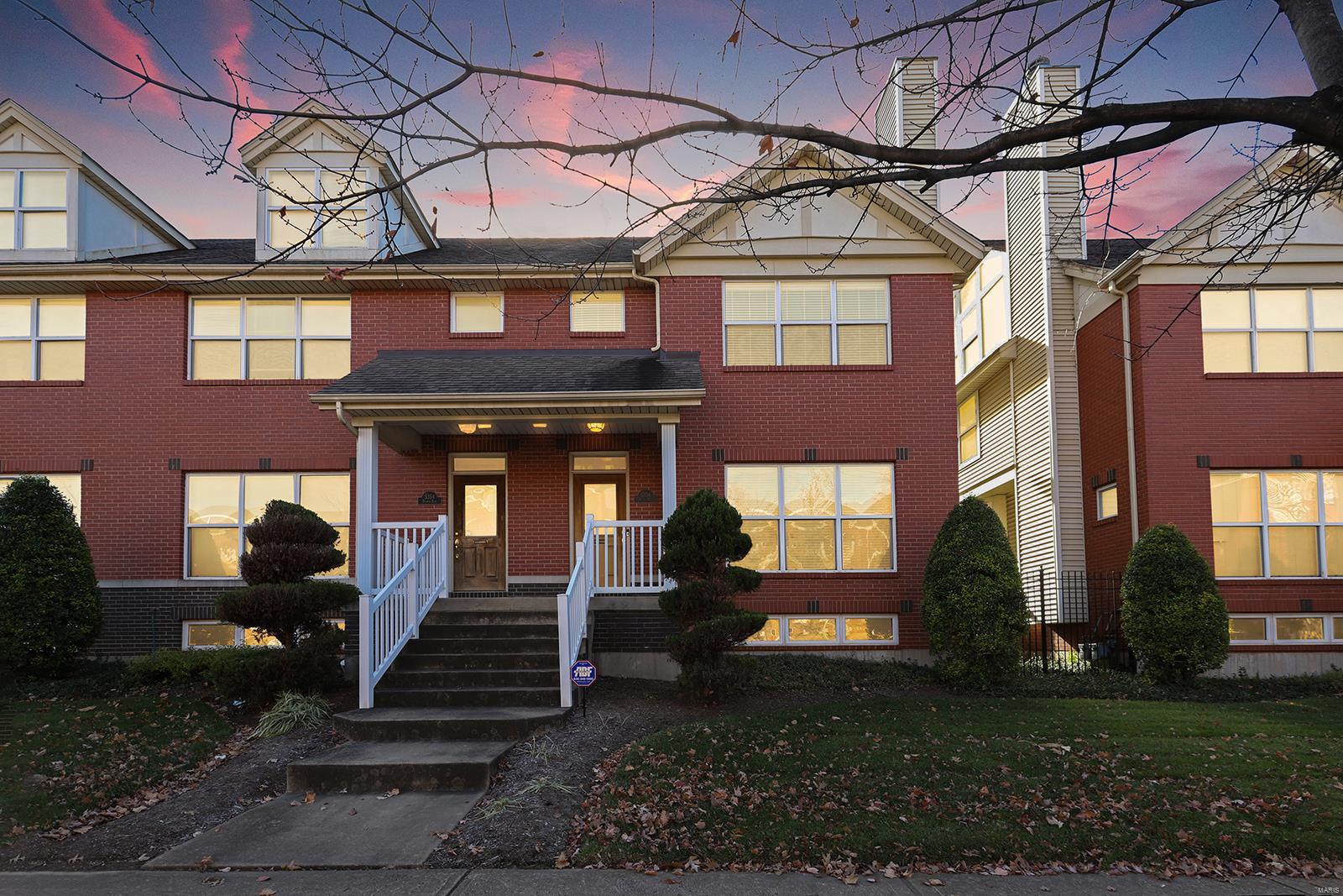 Delmar Place Townhouse - Residential