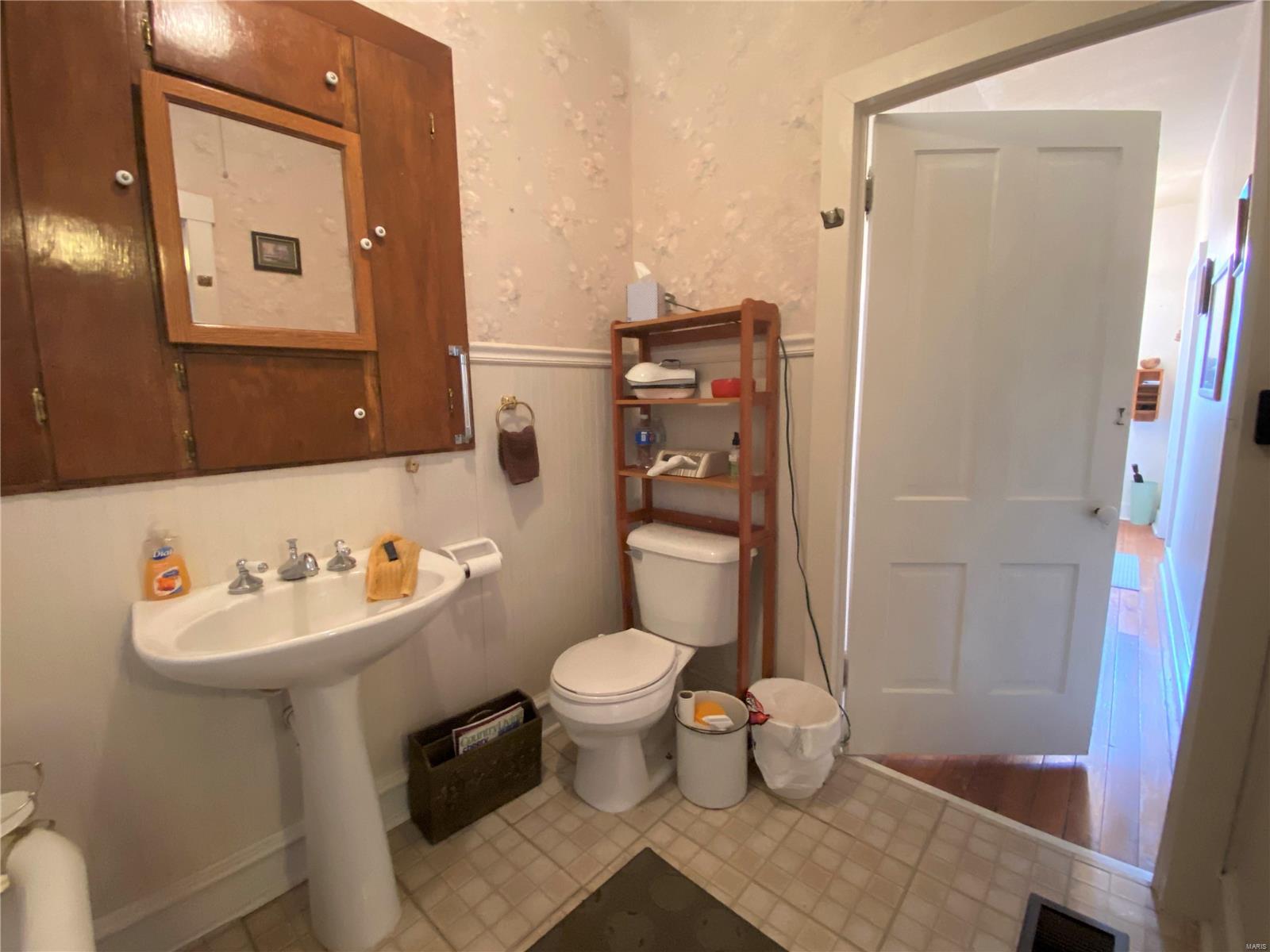 East 5 Street - Residential