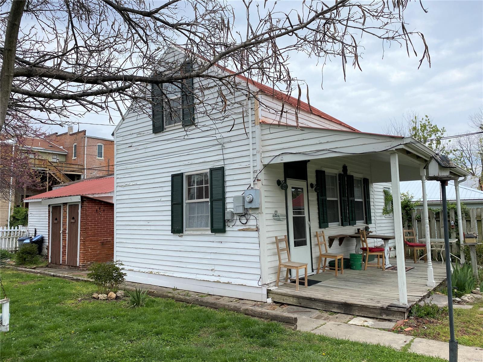 East 5 Street - Residential