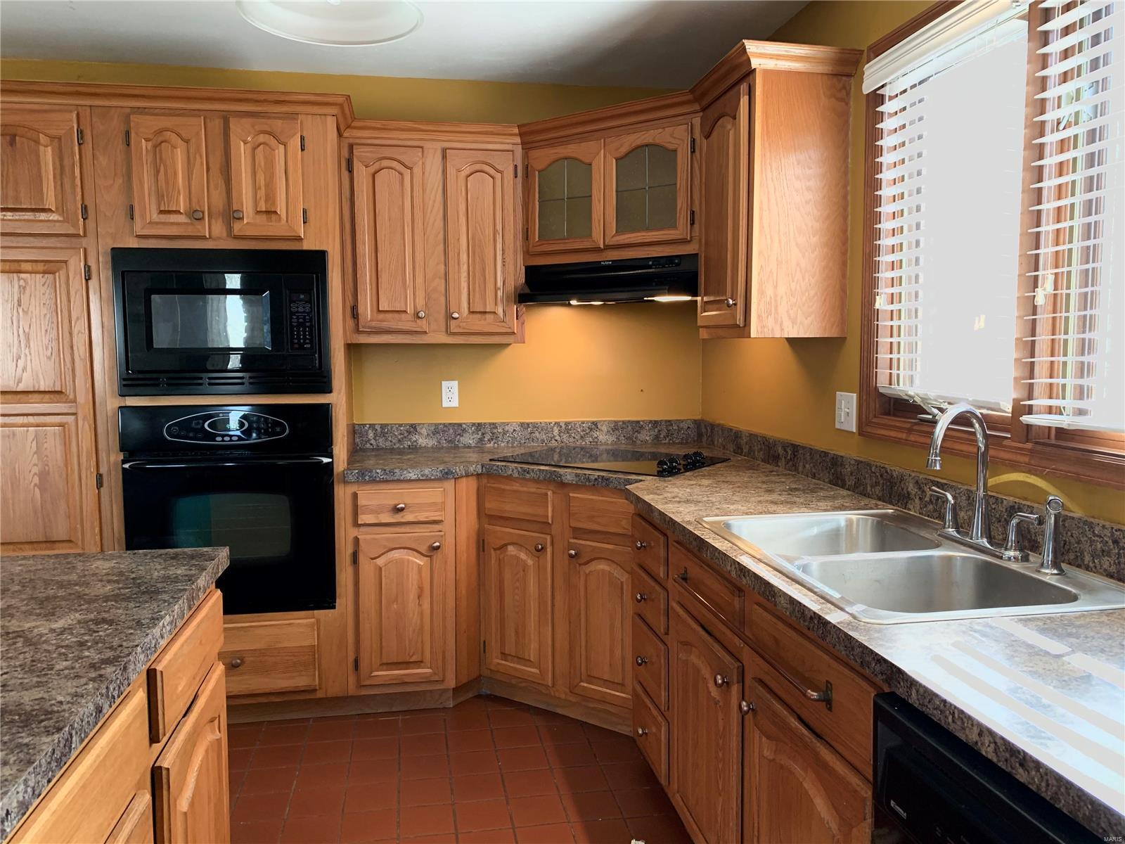 Forest View Hills 02 - Residential