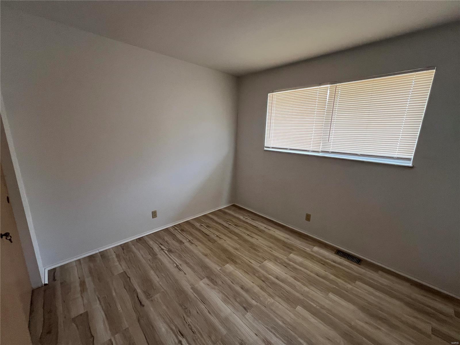 Flamingo Park 13 - Residential Lease