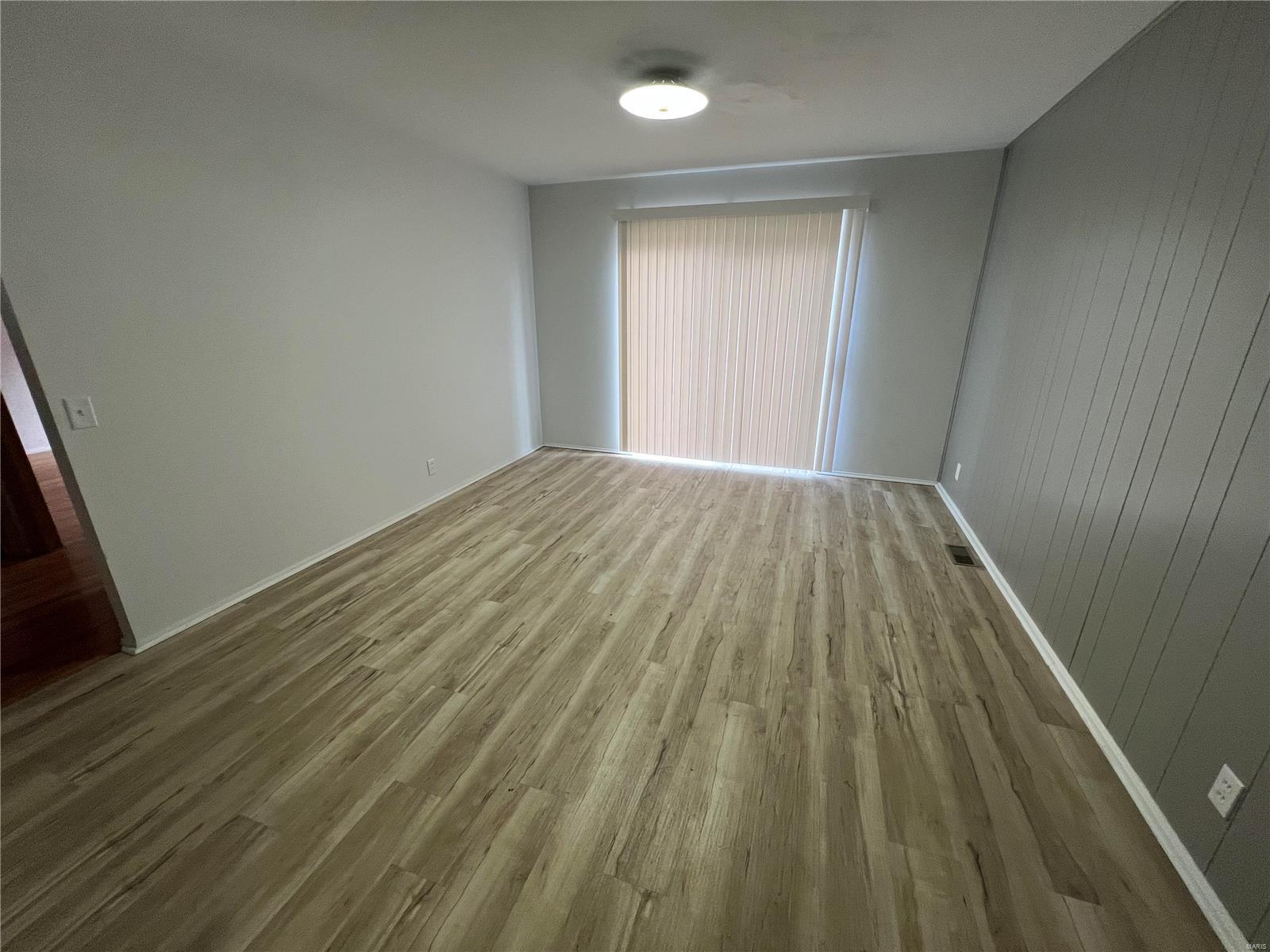 Flamingo Park 13 - Residential Lease