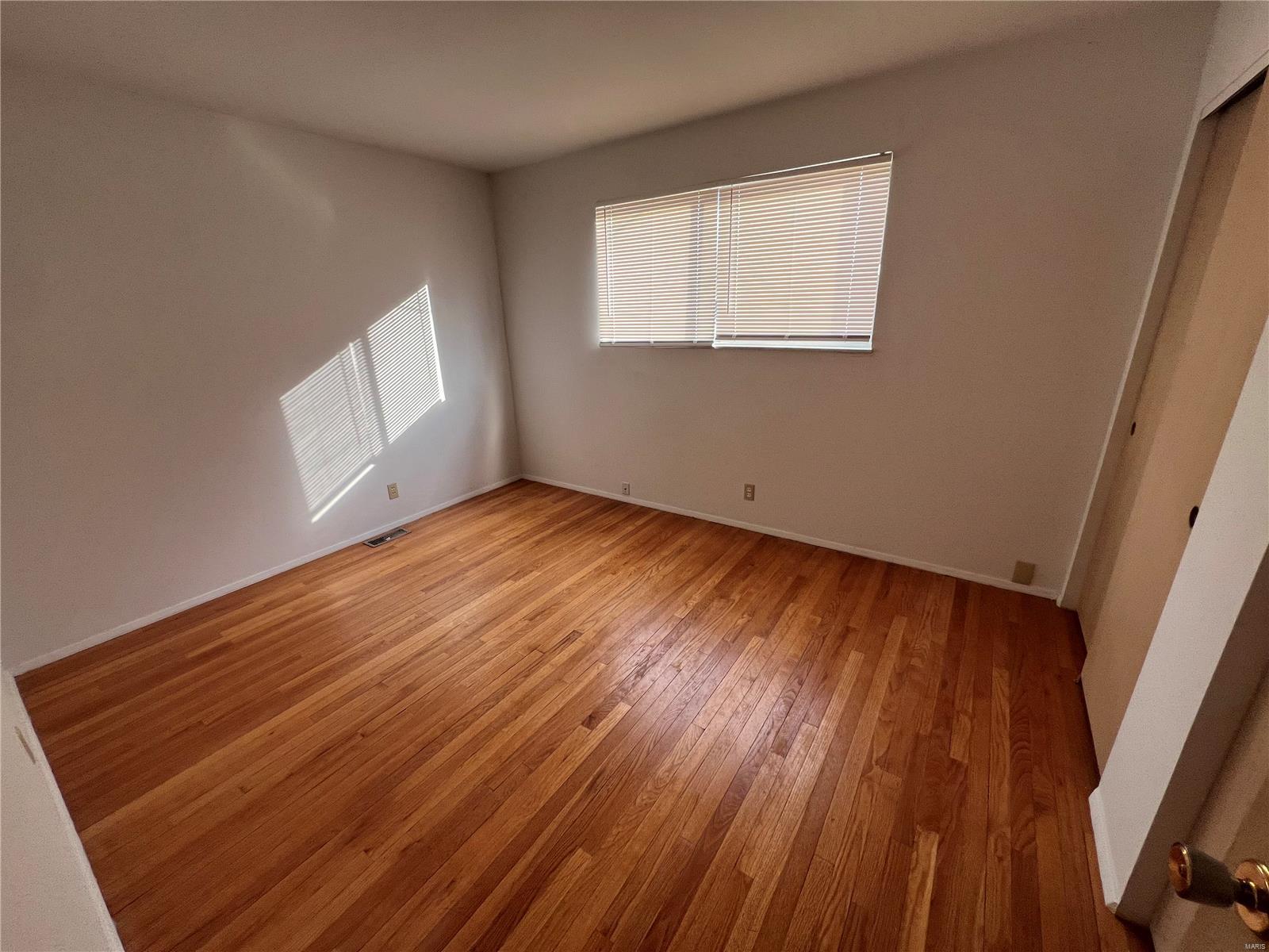 Flamingo Park 13 - Residential Lease