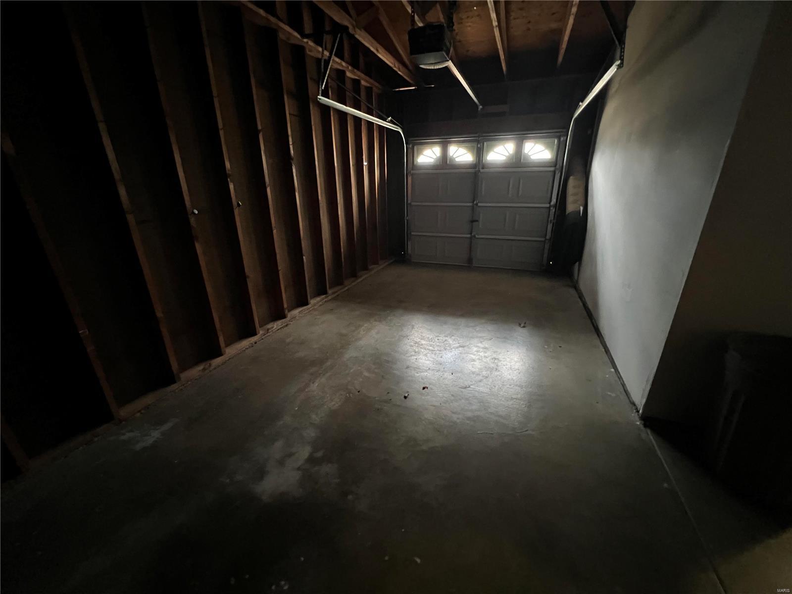 Flamingo Park 13 - Residential Lease