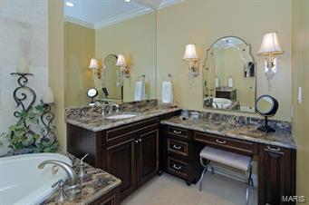 The Crescent in Clayton - Residential