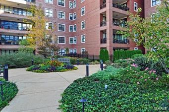 The Crescent in Clayton - Residential