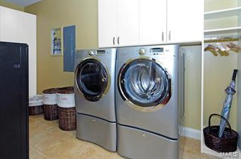 The Crescent in Clayton - Residential