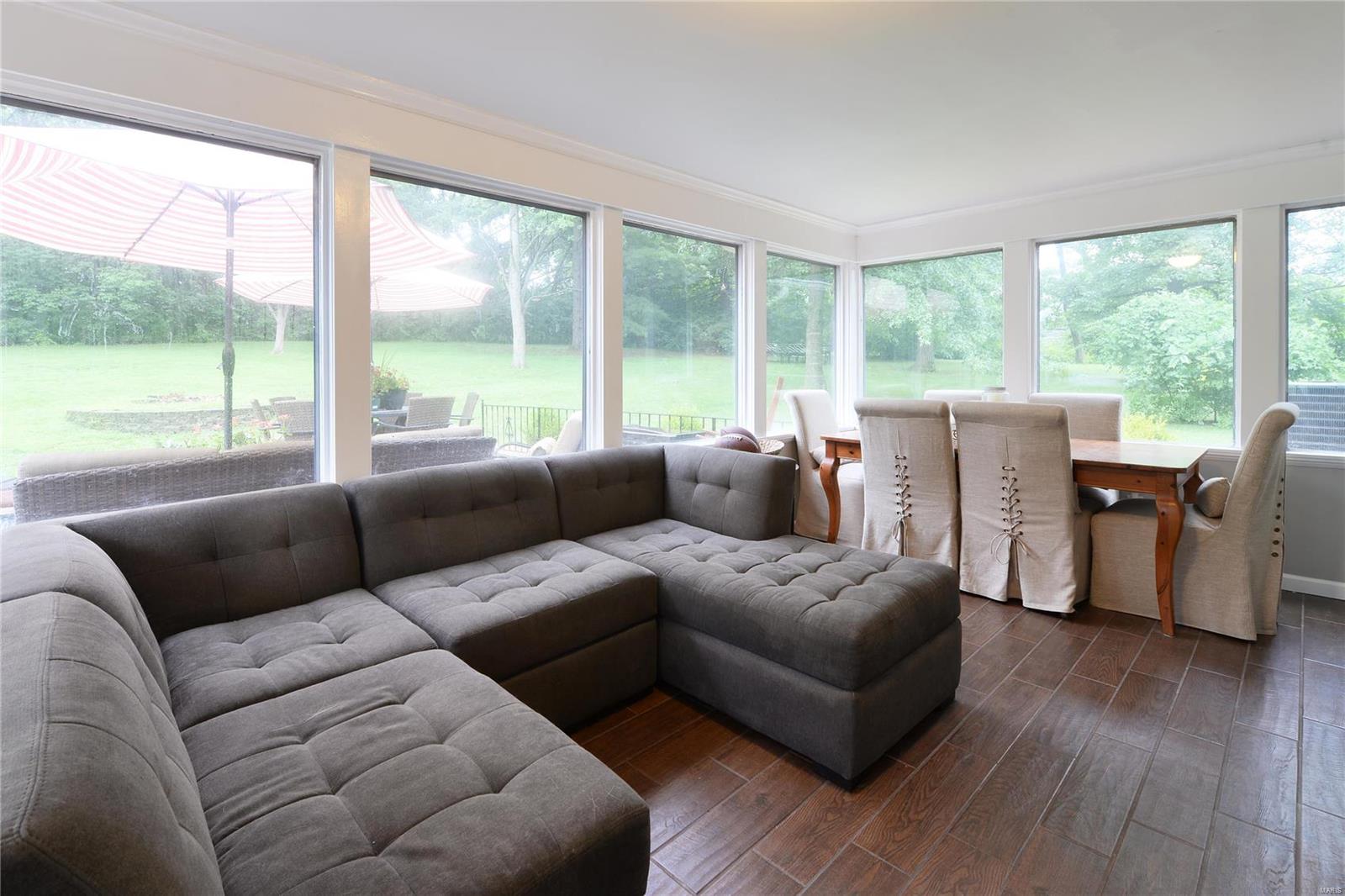 Ladue Crest - Residential Lease