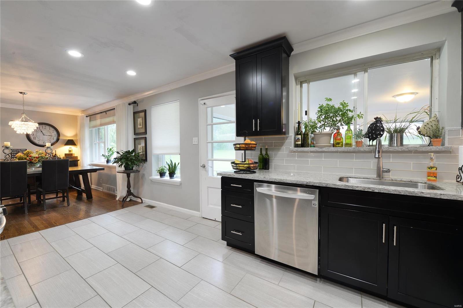 Ladue Crest - Residential Lease