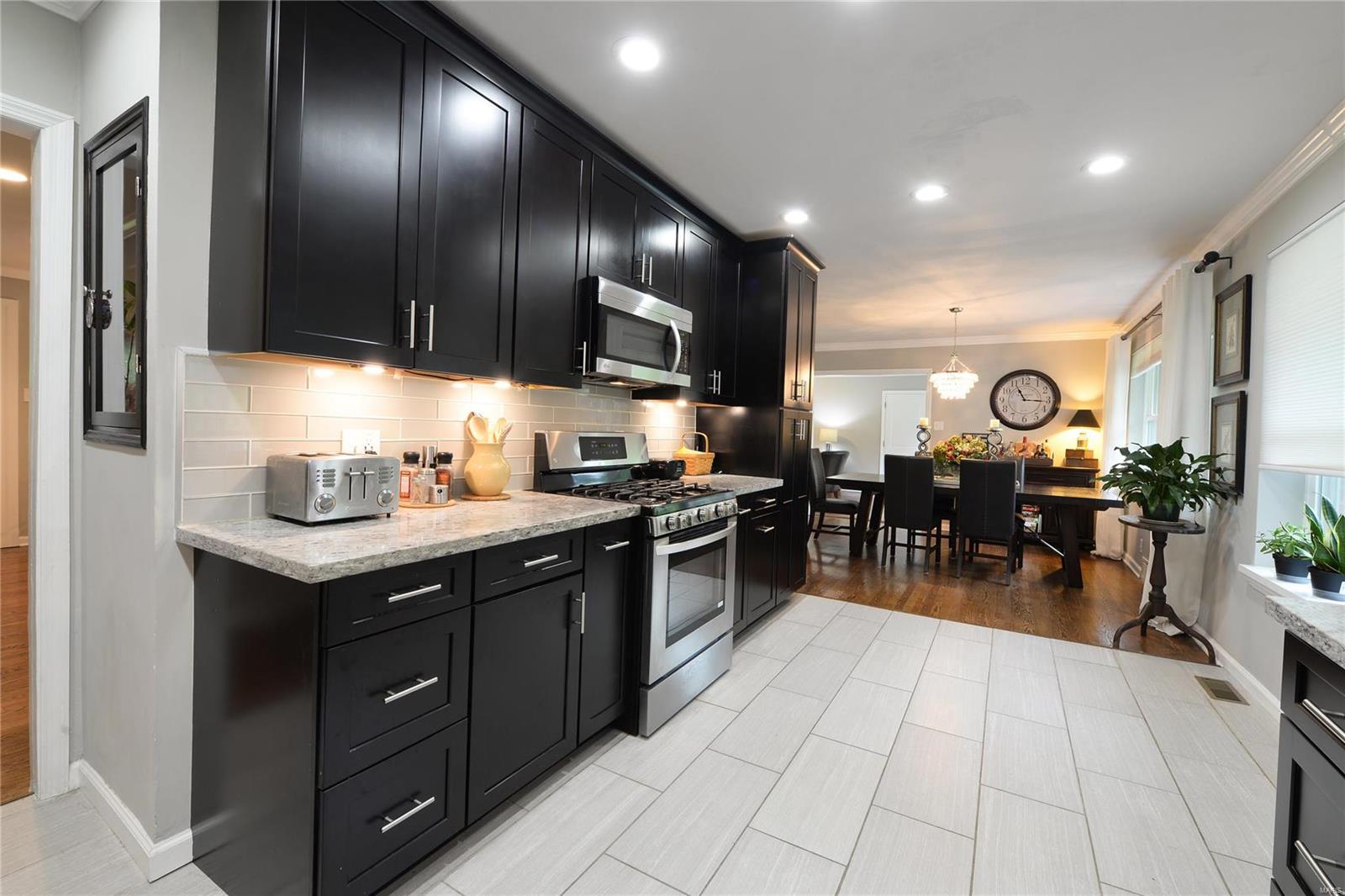 Ladue Crest - Residential Lease