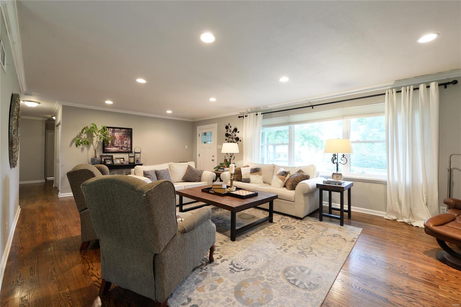 Ladue Crest - Residential Lease