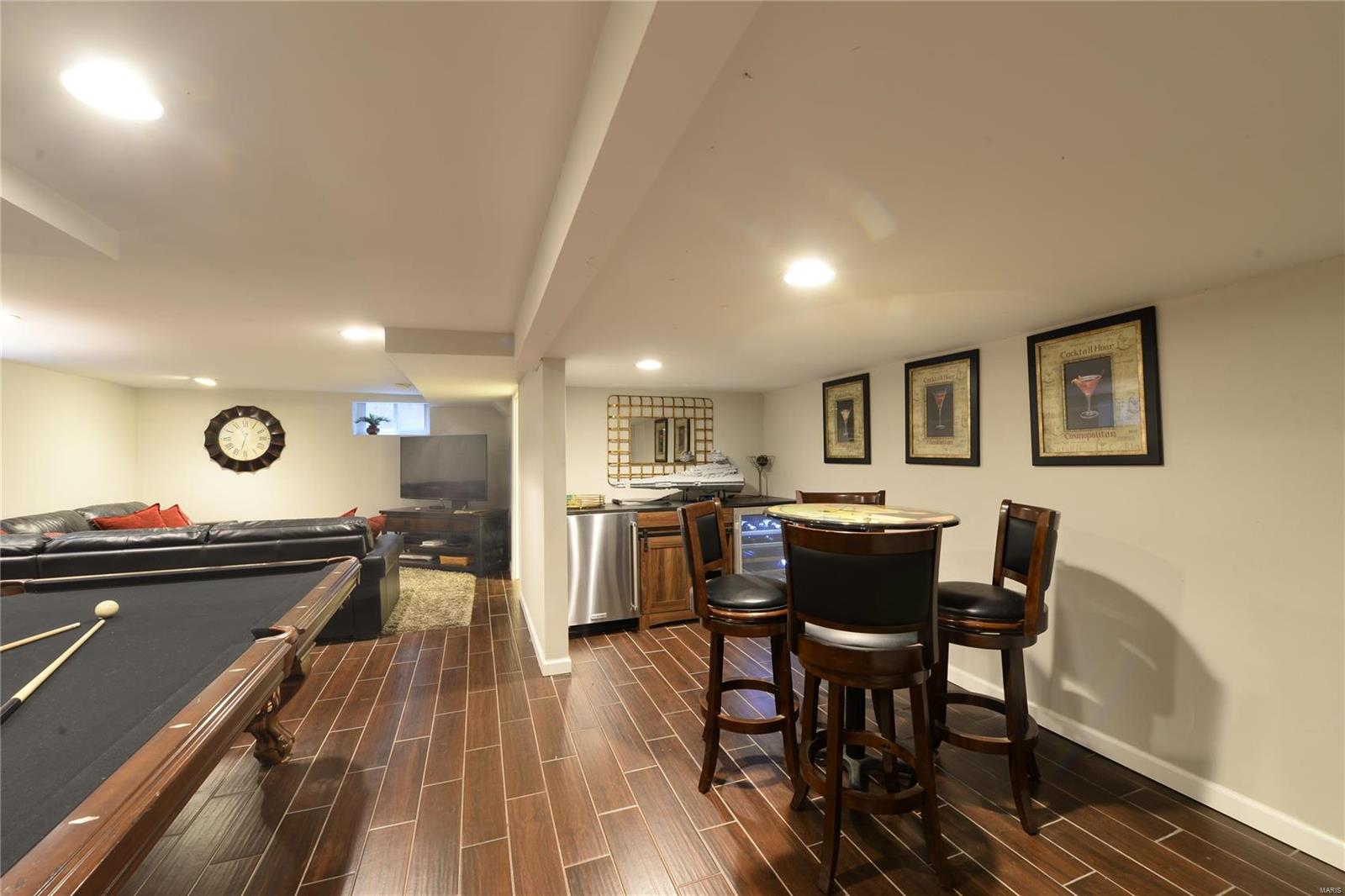 Ladue Crest - Residential Lease