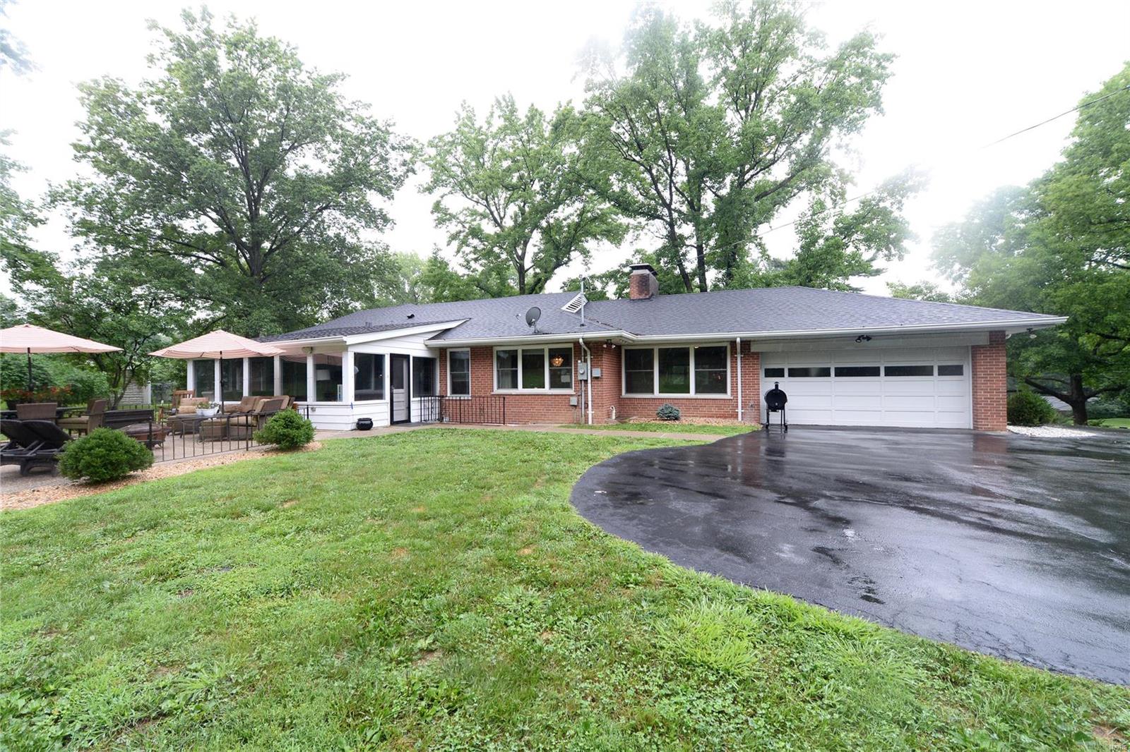 Ladue Crest - Residential Lease