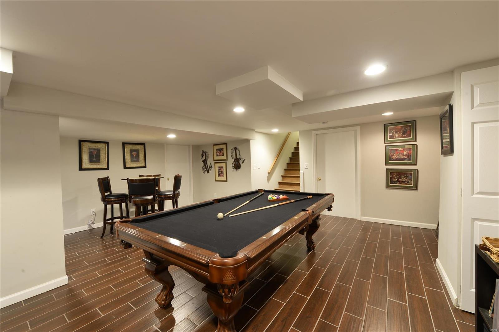 Ladue Crest - Residential Lease