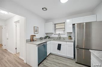 St Louis, Missouri 63118, United States, 2 Bedrooms Bedrooms, ,1 BathroomBathrooms,Residential,Pending,36249