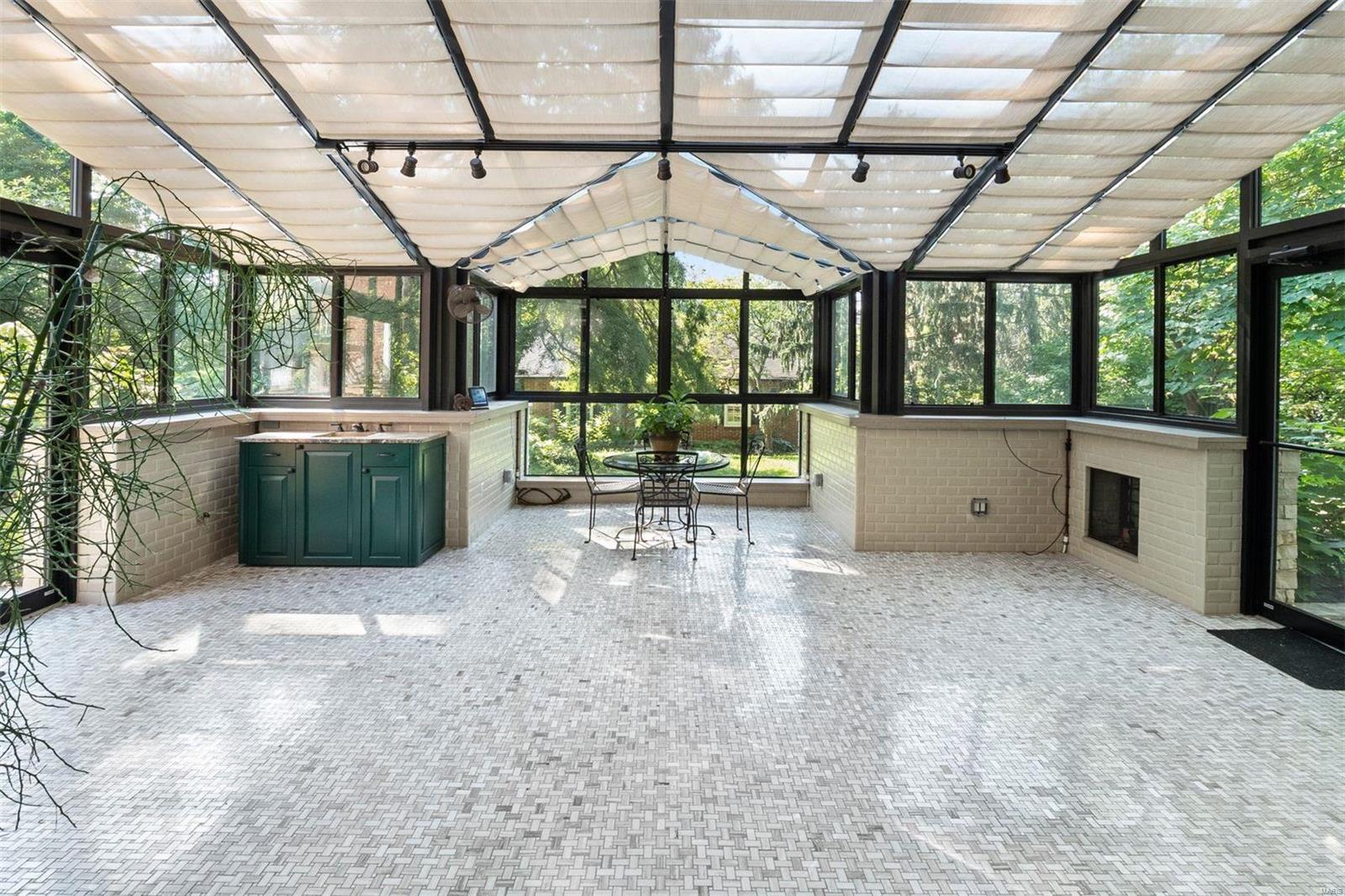 Skinker Heights - Residential