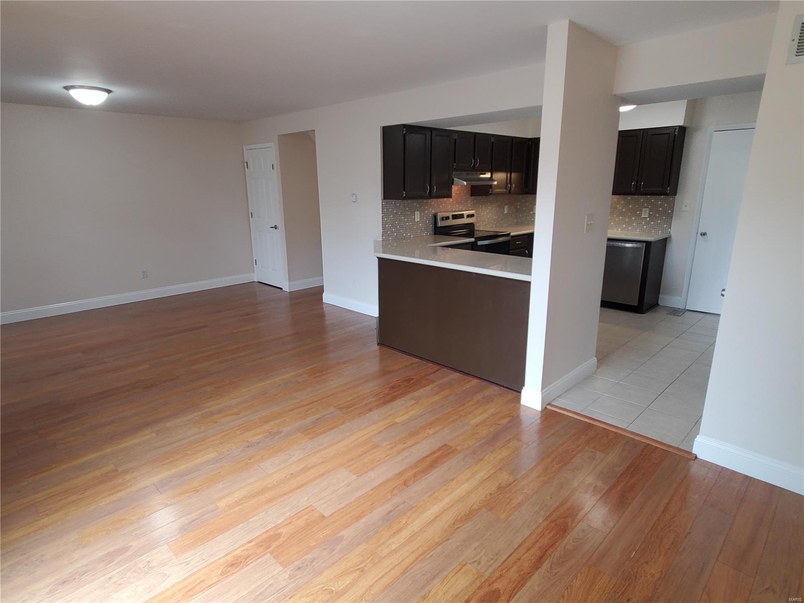 Sandalwood Creek Condo Ph Six-A - Residential Lease