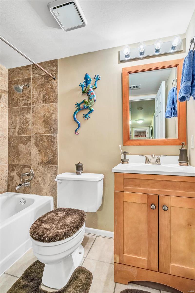 Fern Ridge Condo 2 - Residential