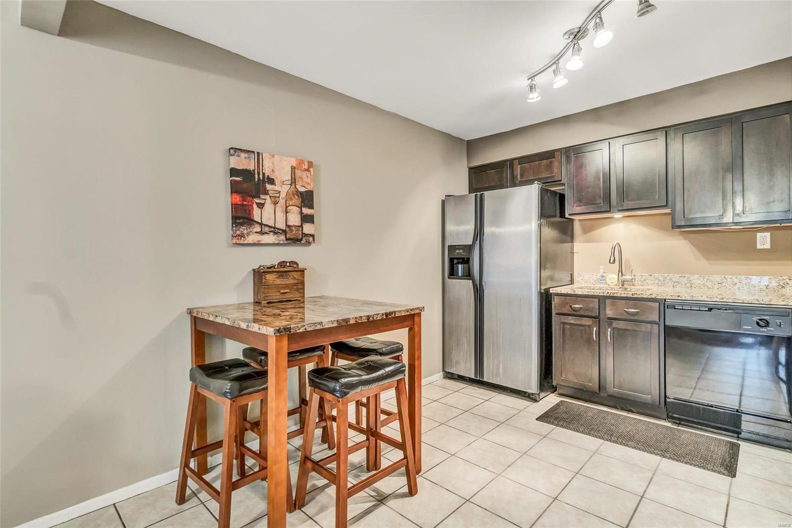 Fern Ridge Condo 2 - Residential