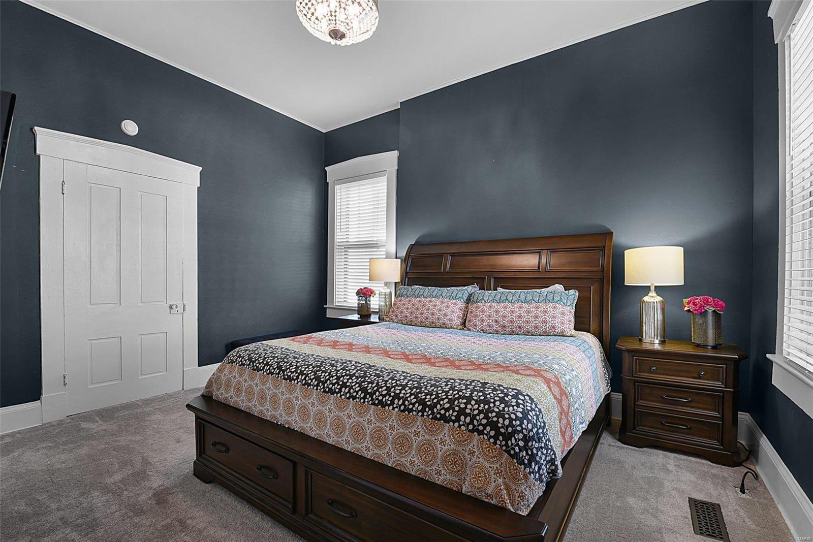 City/St Charles - Residential