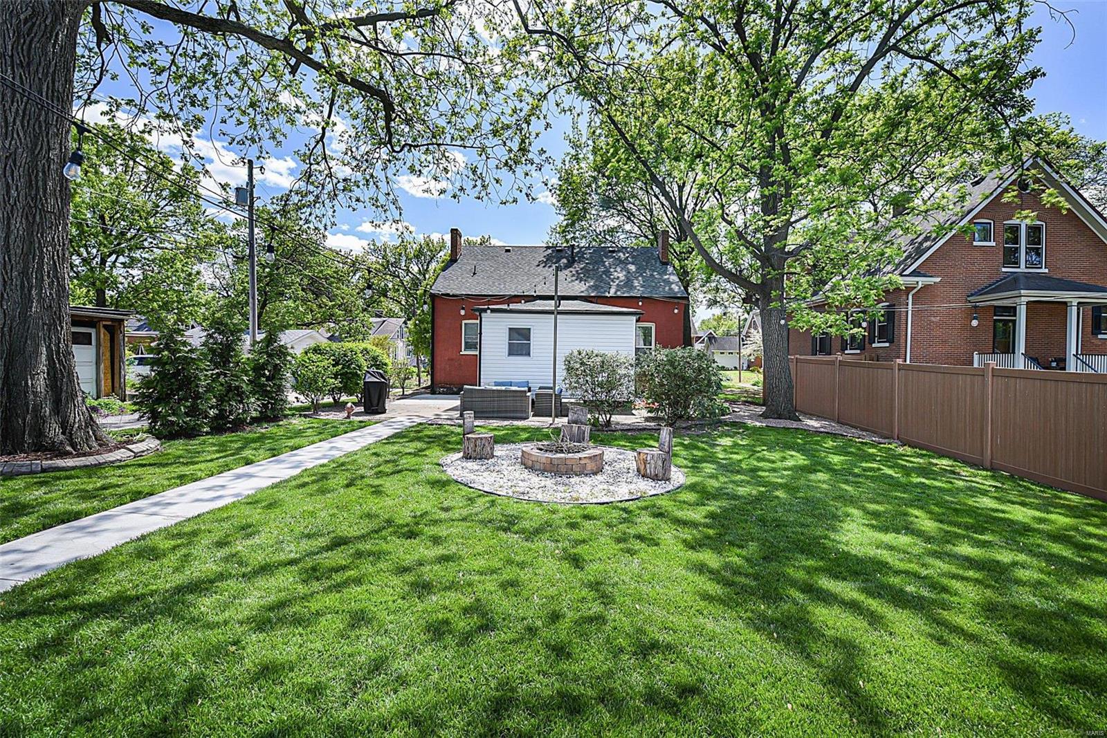 City/St Charles - Residential