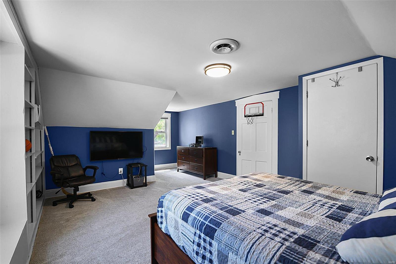 City/St Charles - Residential