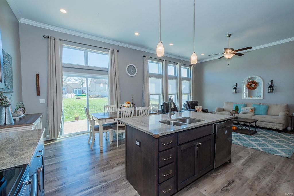 Palisades Village 2 - Residential