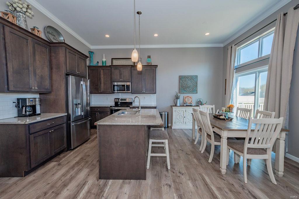 Palisades Village 2 - Residential